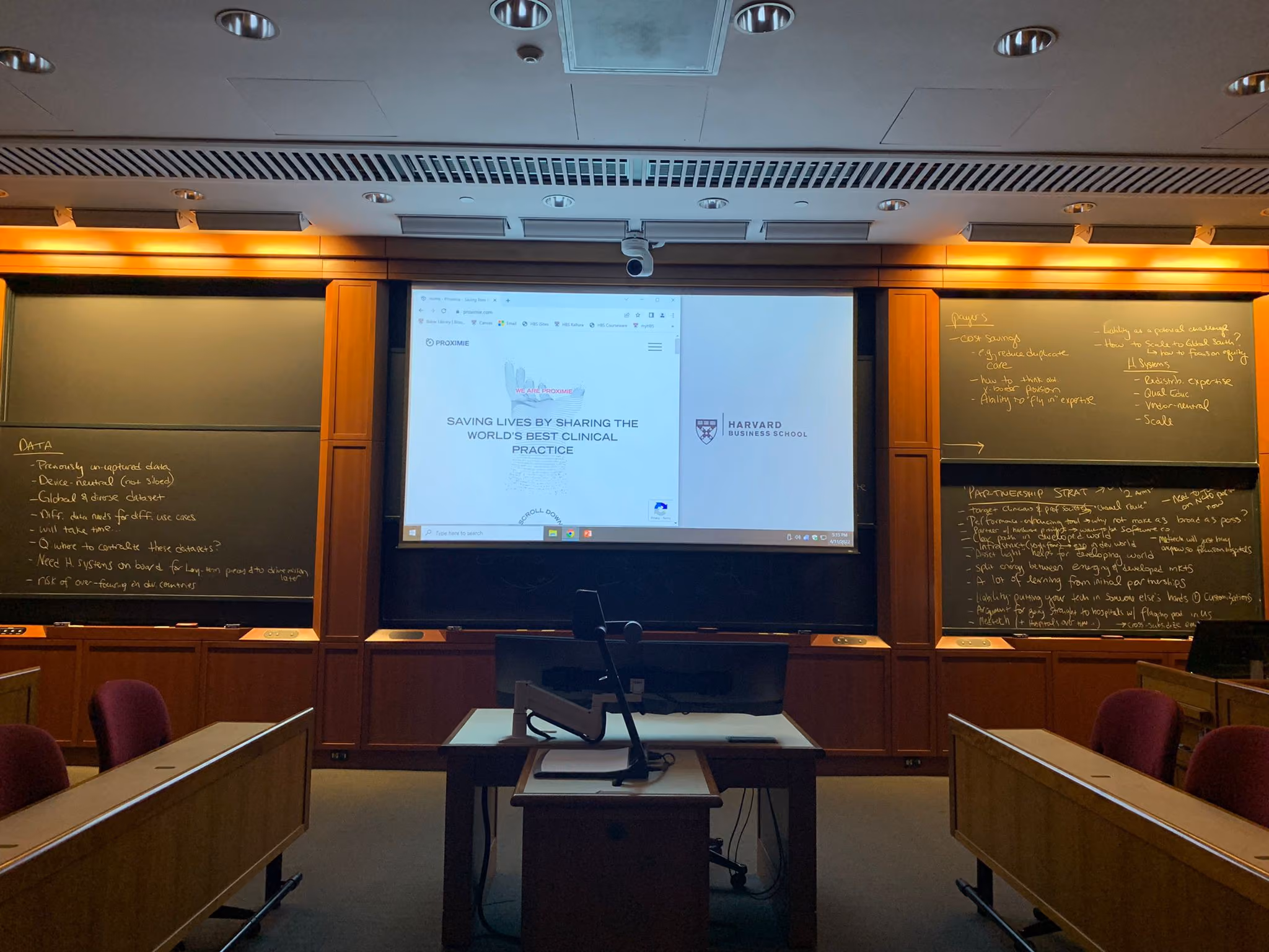 Hình minh họa cho Chuyển đổi y tế cùng Proximie: Nghiên cứu được giảng dạy tại Harvard Business School
